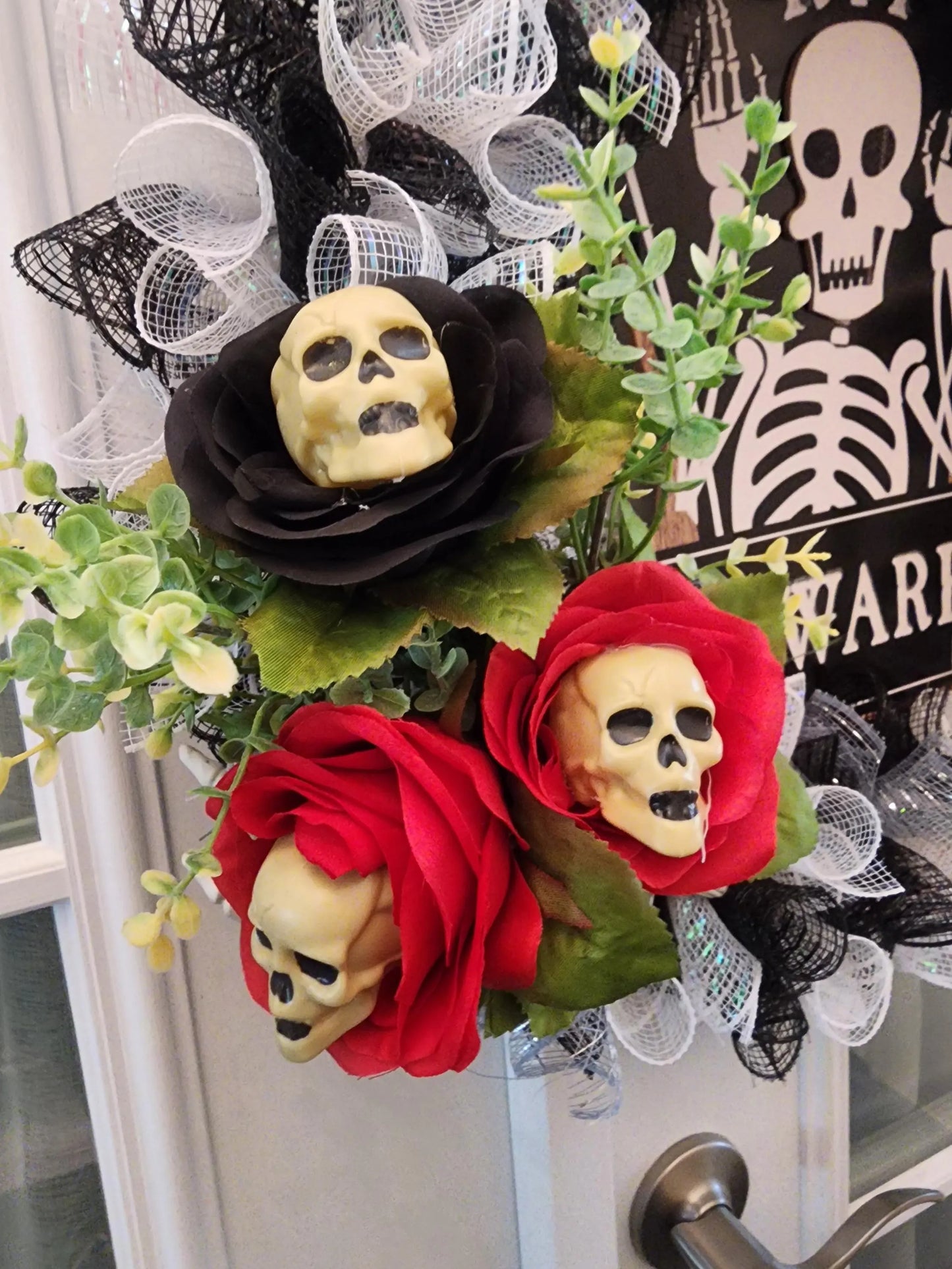 Halloween Skeleton Wreath